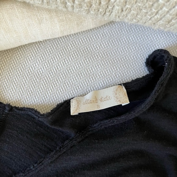 Altrd State Top - Picture 4 of 4